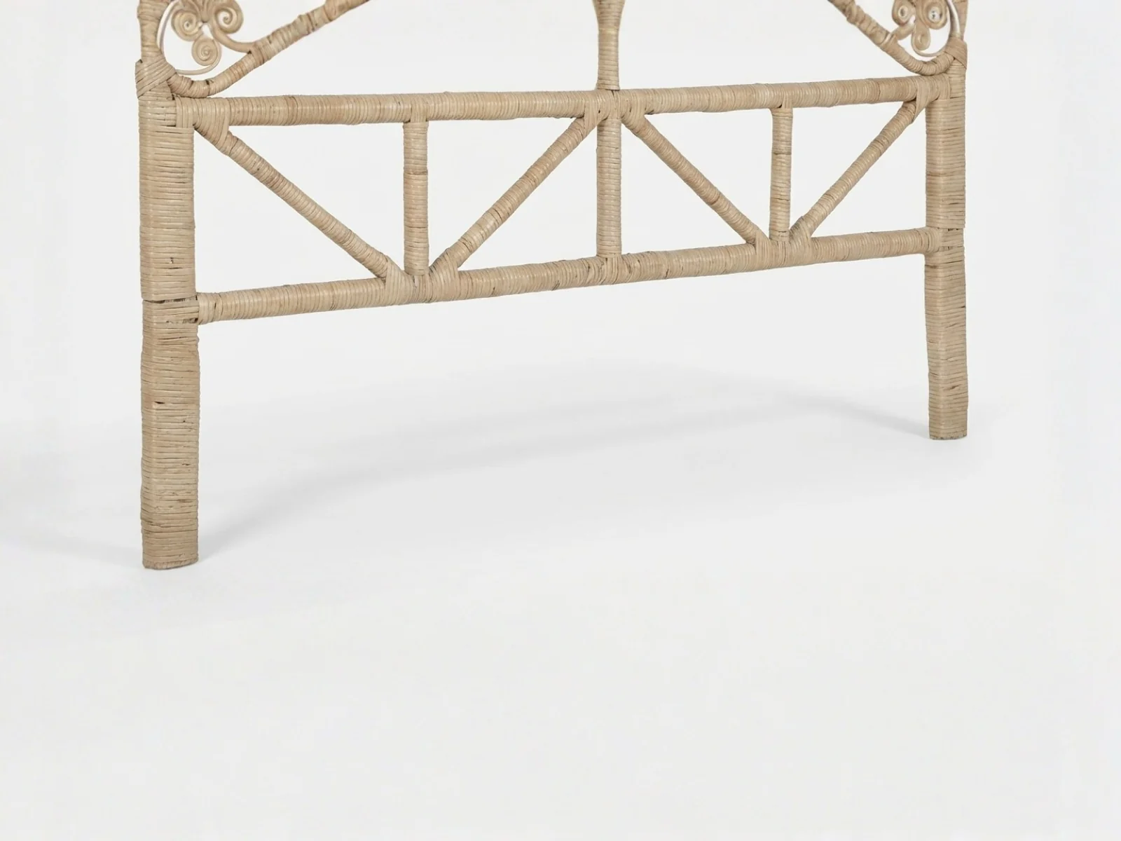 Rattan Headboard Leaf Natural - King - Image 8
